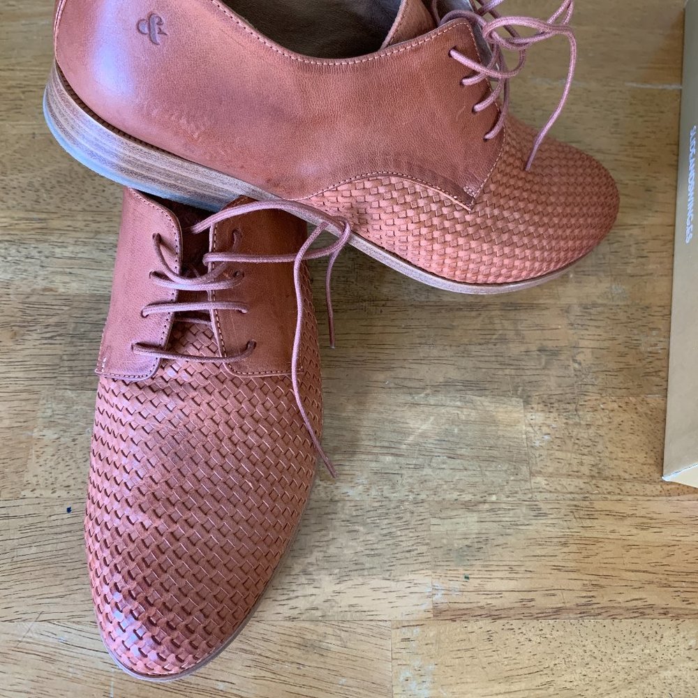 Slide and Swing Dance Shoes - New, size 38, leather, fabulous